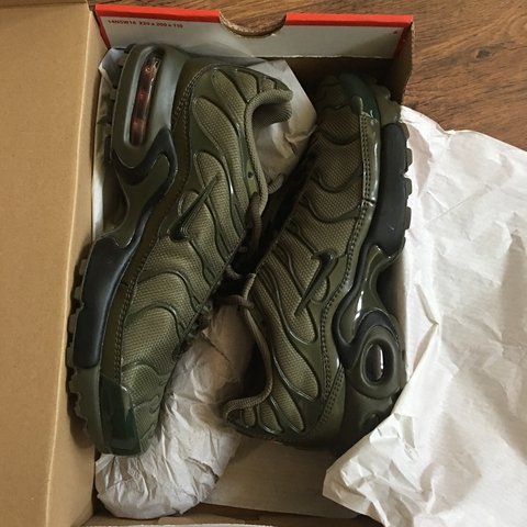 nike tns khaki